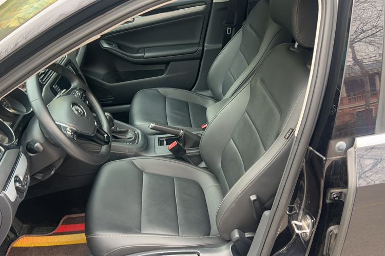 Used Volkswagen Sagitar 2018 1.6L Automatic Comfort Model
