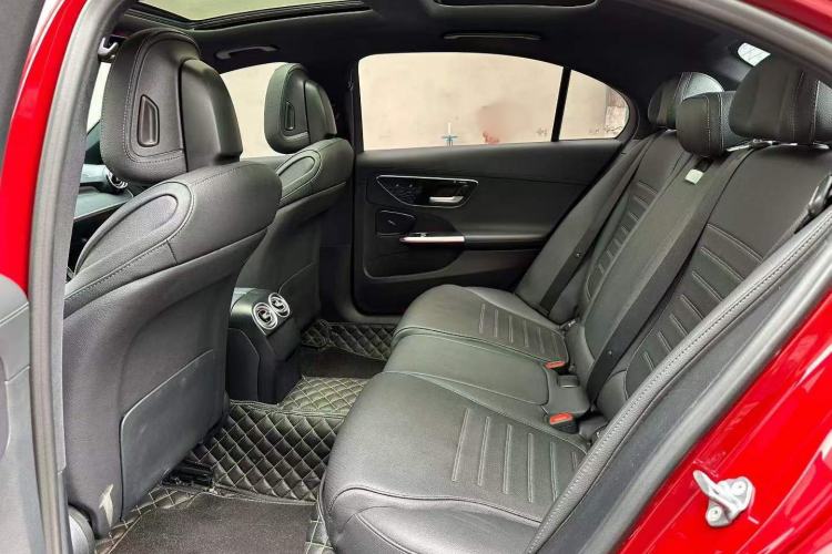 Used Mercedes-Benz C-Class 2023 Restyled C 260 L Sport Edition Interior 3