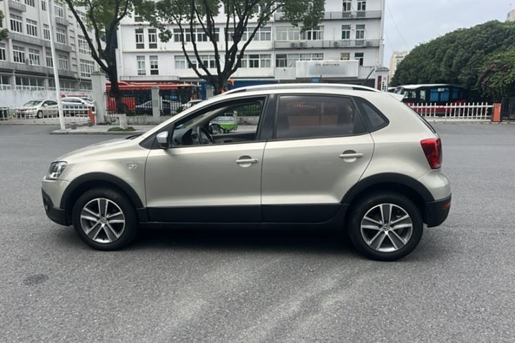 Used Volkswagen Polo 2012 1.6L Cross Polo Automatic Transmission