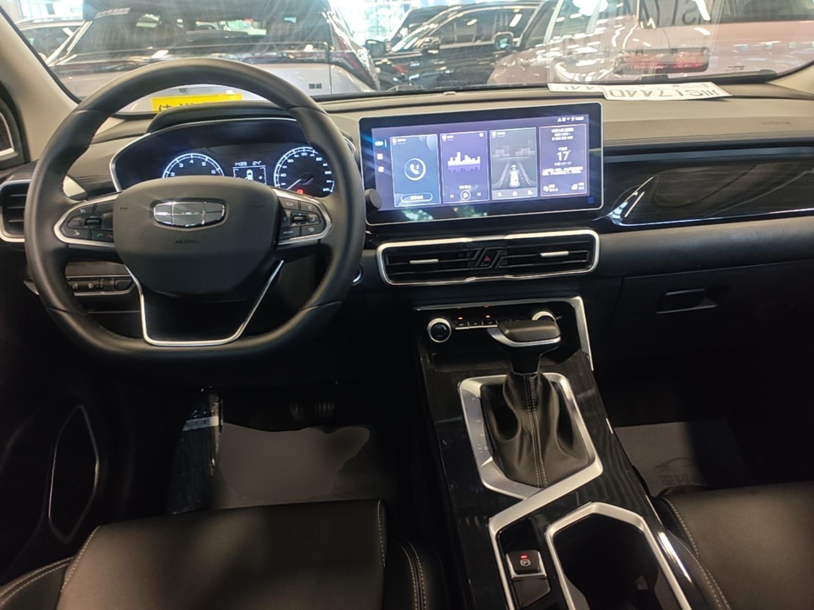 Geely Auto Coolray 2025 Model 1.5L CVT Superpower Edition MAX — снимка 12