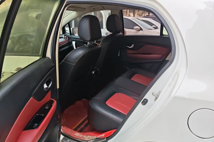 Used Haval H1 2016 Revised Version Blue Badge 1.5L AMT Standard Edition