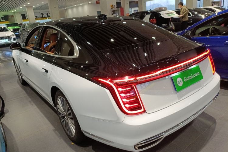 Used Hongqi H9 2020 2.0T Smart Connect Flagship Edition Rear Left 45 Deg