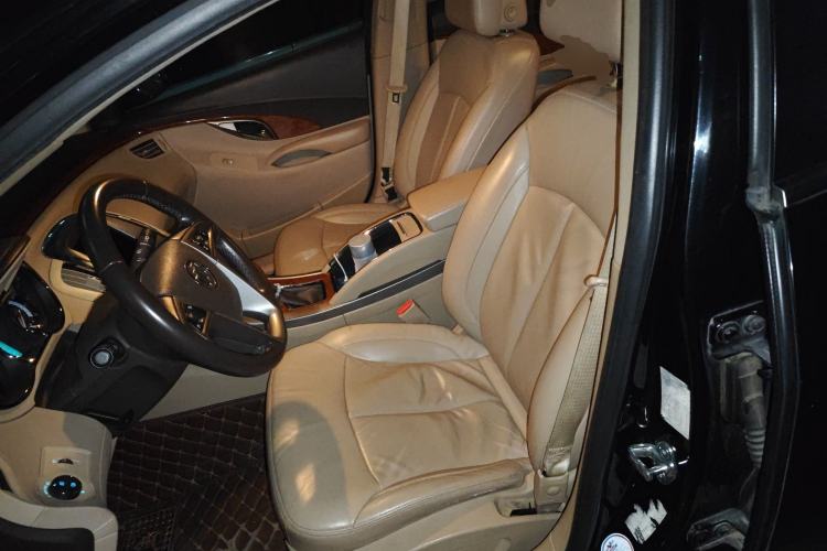 Used Buick LaCrosse 2011 2.4L SIDI Comfort Sunroof Version
