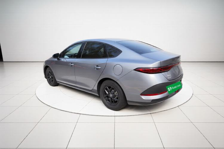 Used BYD Qin PLUS 2025 DM-i Smart Drive 55KM Leading Model
