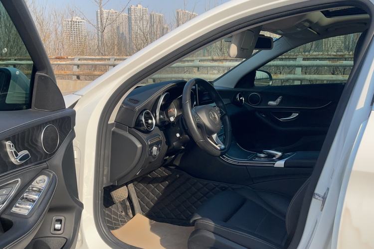 Used Mercedes-Benz C-Class 2018 C 180 L Fashion Edition Sport Version