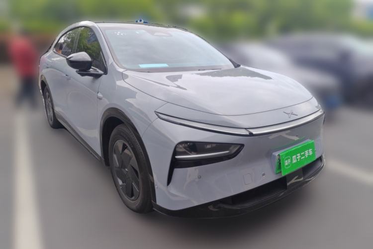 Used XPeng G7 2025 Model—702 Ultra Long Range Front Right 45 Deg