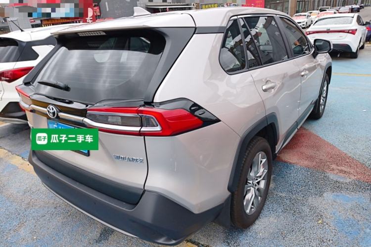 Used Toyota Wildlander 2024 2.0L CVT Two-Wheel Drive Leading Edition
