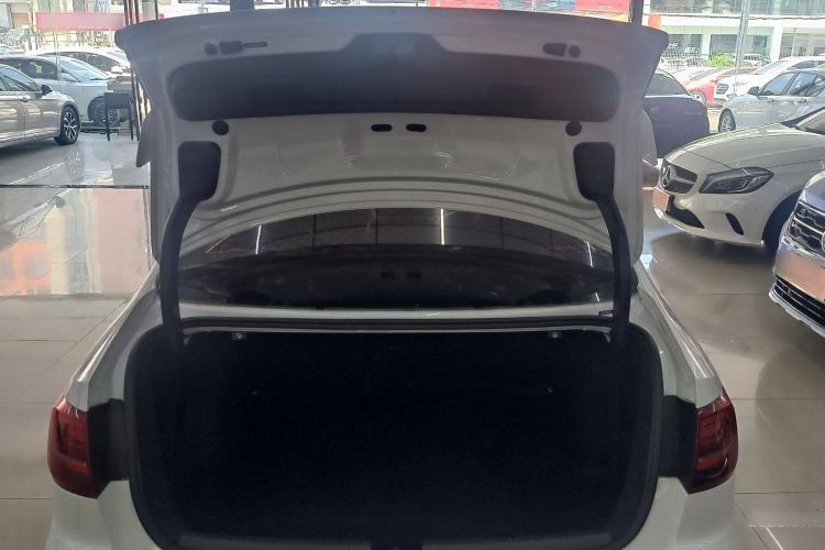 Used Volkswagen Sagitar 2016 2.0 TSI GLI