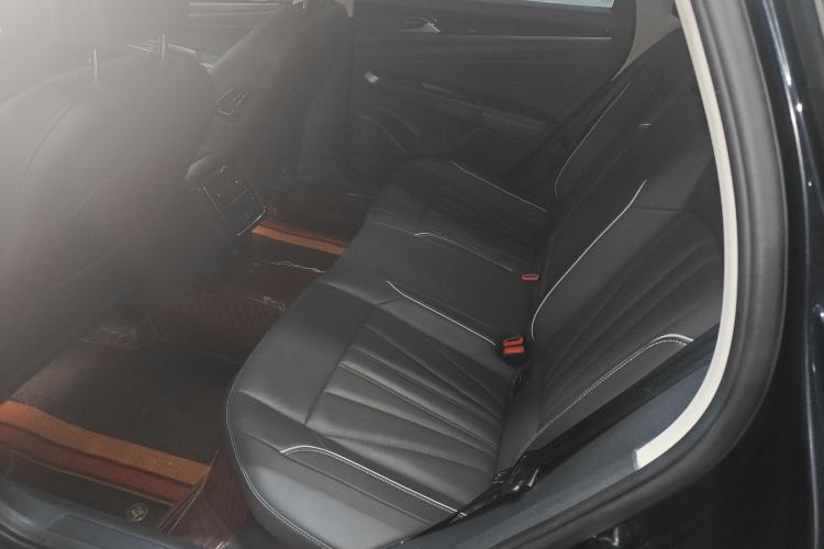 Used Volkswagen Passat 2024 380TSI Starry Dragon Edition