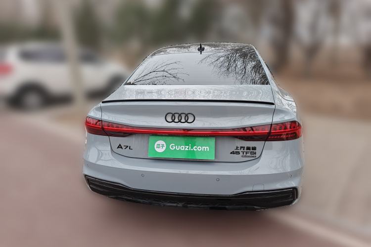 Used Audi A7L 2024 45TFSI quattro S-line Visionary Edition Flow Crystal Package