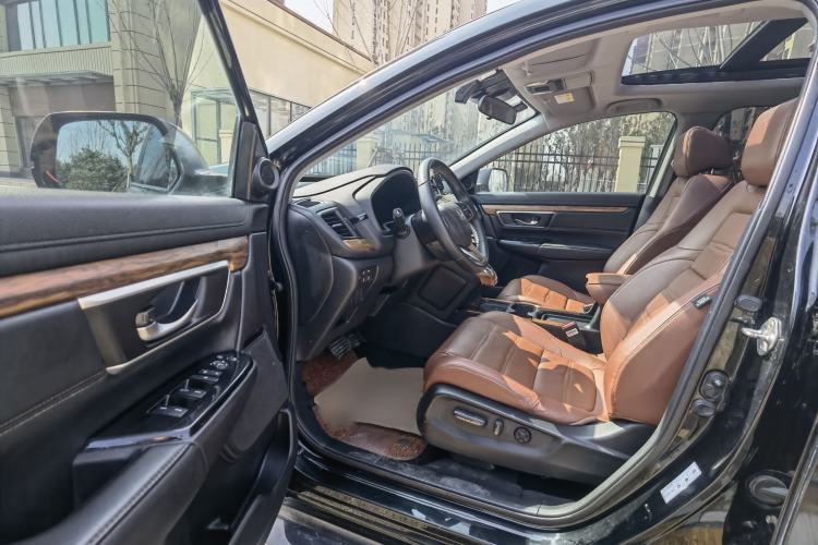 Used Honda CR-V 2021 240TURBO CVT 2WD Fashion Edition