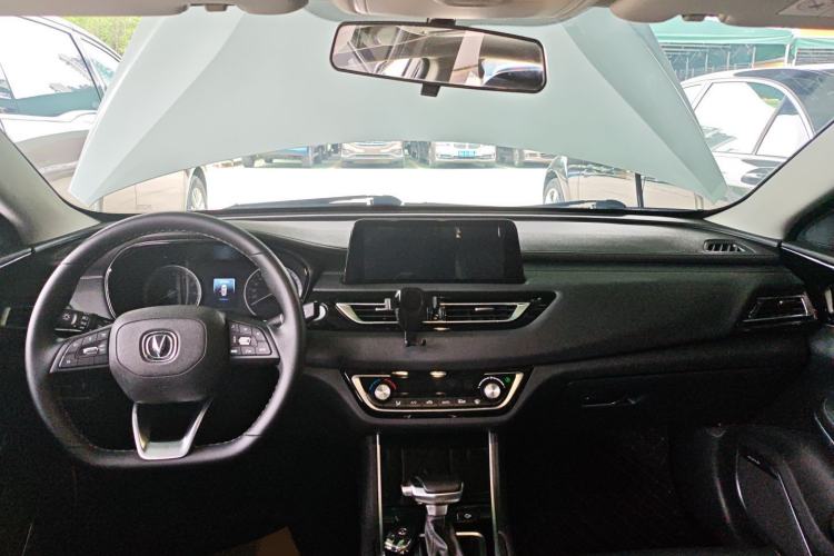 Used CHANGAN Ruicheng CC 2022 Blue Whale Edition 1.5T DCT Luxury Model Center Console