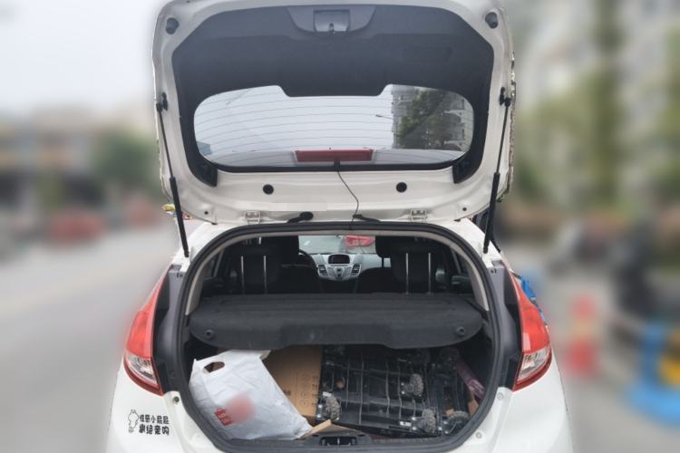 Used Ford Fiesta 2013 Hatchback 1.5L Manual Fashion Edition Trunk