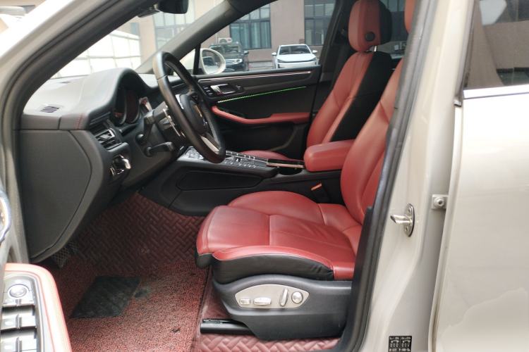 Used Porsche Macan 2021 Macan 2.0T