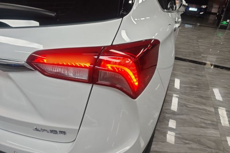 Used Buick Envision 2018 20T Two-Wheel Drive Luxury Model
