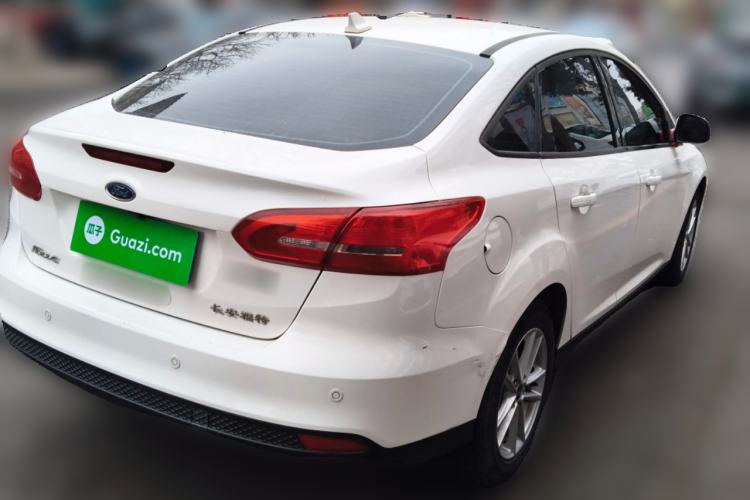 Used Ford Focus 2017 Sedan 1.6L Manual Fashion Edition Smart Drive Version