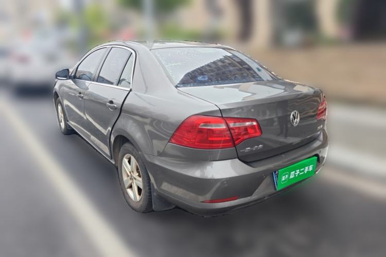 Used Volkswagen Bora 2013 1.6L Manual Fashion Edition
