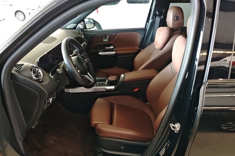 Used Mercedes-Benz GLB 2021 GLB 200 4MATIC
