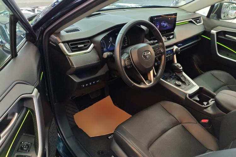 Used Toyota Wildlander 2023 Dual-Motor 2.5L E-CVT Four-Wheel Drive Prestige Edition Driver Seat