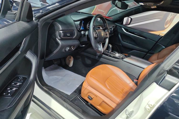 Used Maserati Levante 2018 3.0T Classic Edition
