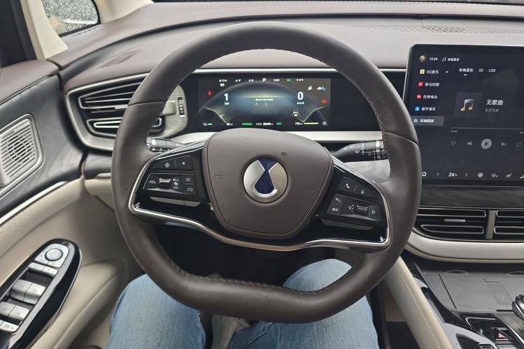 Used Denza D9 2024 DM-i 1050 Luxury Model Steering Wheel