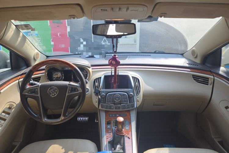 Used Buick LaCrosse 2011 2.4L SIDI Luxury Edition
