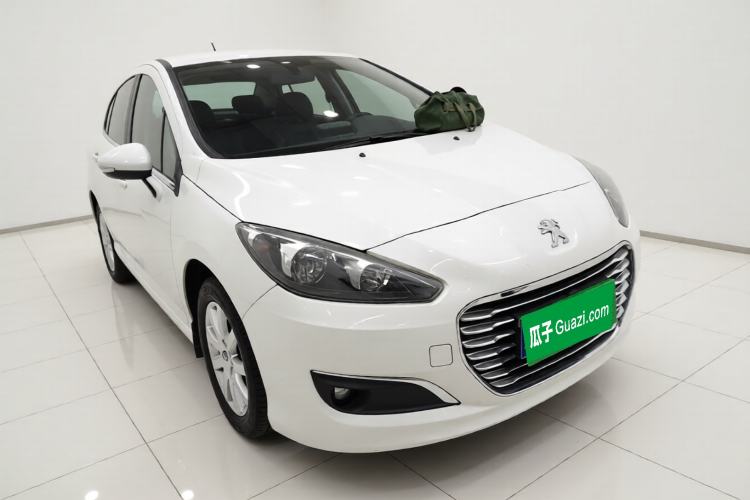 Used Peugeot 308 2014 Enjoy Edition Classic 1.6L Manual YouShang Model
