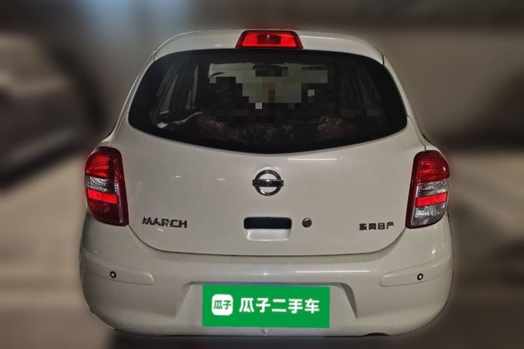 Used Nissan March 2015 1.2L Manual Easy-Enjoy Version
