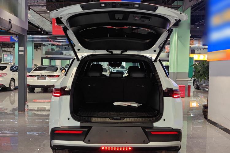 Used BYD Song Pro New Energy 2025 Second-Generation Intelligent Driving Version DM-i 115KM Superior Trim Trunk