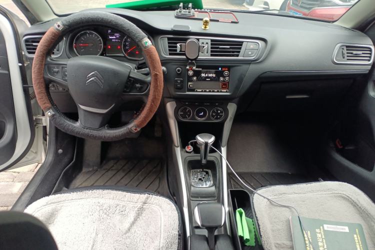 Used Citroen C3-XR 2017 230THP Automatic Pioneer Model Center Console