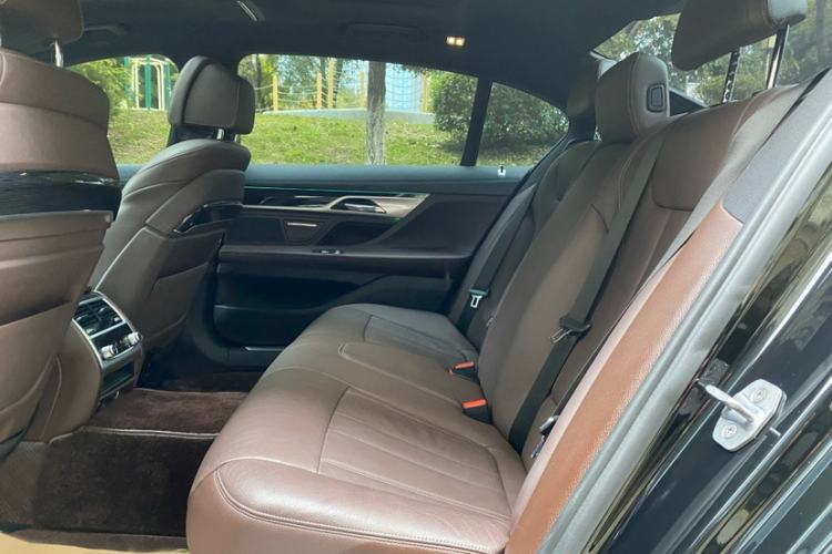 Used BMW 7 Series 2018 730Li Leading Model M Sport Package