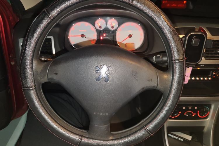 Used Peugeot 307 2010 Sedan 1.6L Manual Comfort Edition Steering Wheel