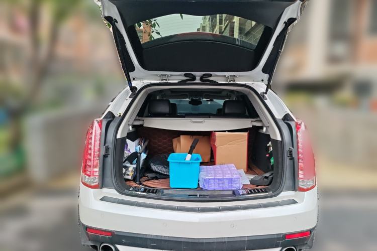 Used Cadillac SRX 2012 3.0L Elite Edition Trunk