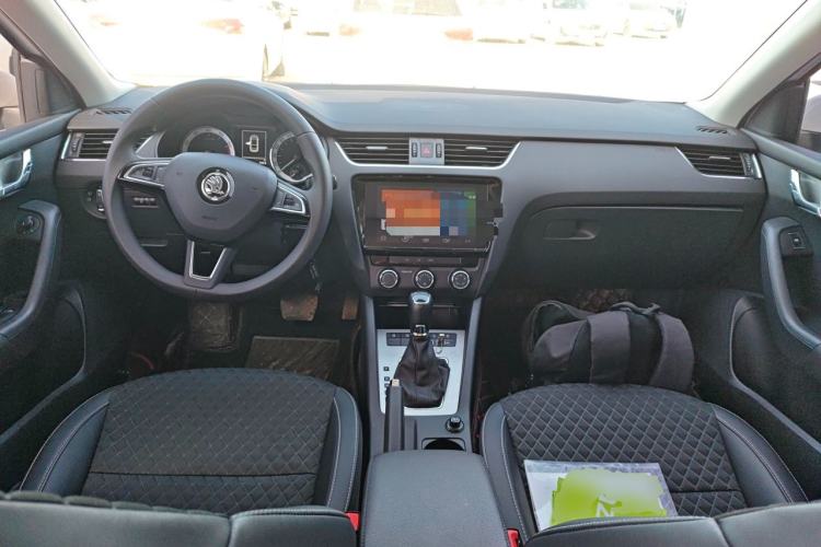 Used Skoda Octavia 2019 1.5L Automatic Smart Drive Luxury Edition China V Standard
