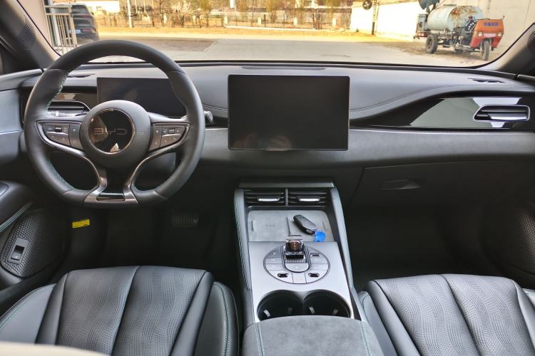 Used BYD Seal 06 New Energy 2025 DM-i Smart Drive 120KM Deluxe Model