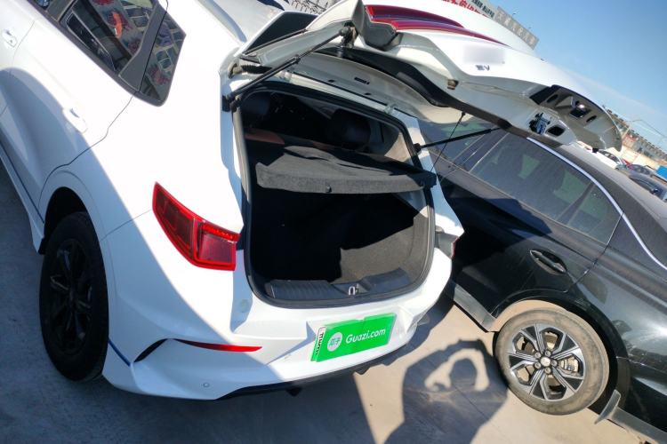 Used BYD e2 2021 Luxury Model Trunk