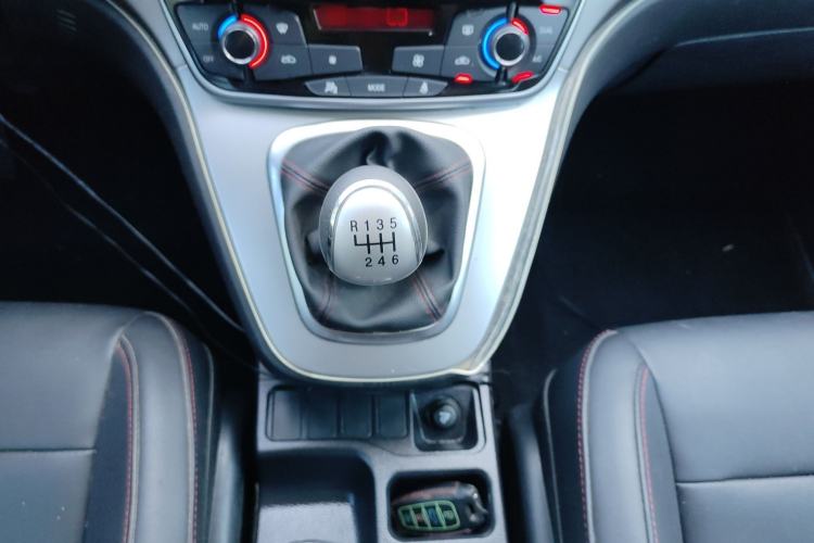 Used Haval M6 2017 1.5T Manual Two-Wheel Drive Elite Model