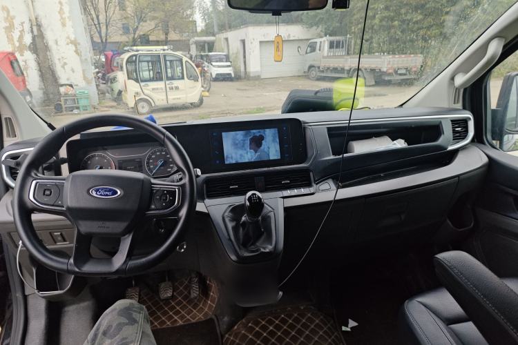 Used Ford Transit 2023 2.0T Diesel Manual Multifunction Commercial Vehicle Short Wheelbase Low Roof 5/6 Seats