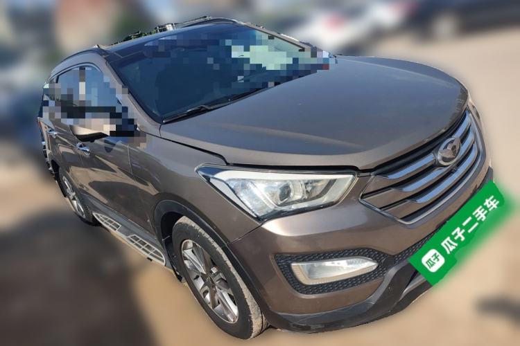 Used Hyundai Santa Fe Classic 2013 3.0L 4x4 Comfort Edition with Navigation 7 Seats Euro IV
