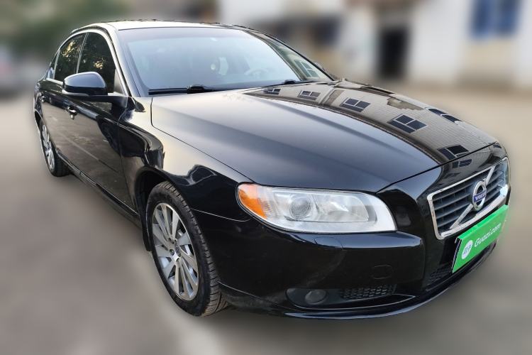 Used Volvo S80L 2012 2.0T ZhiShang Version
