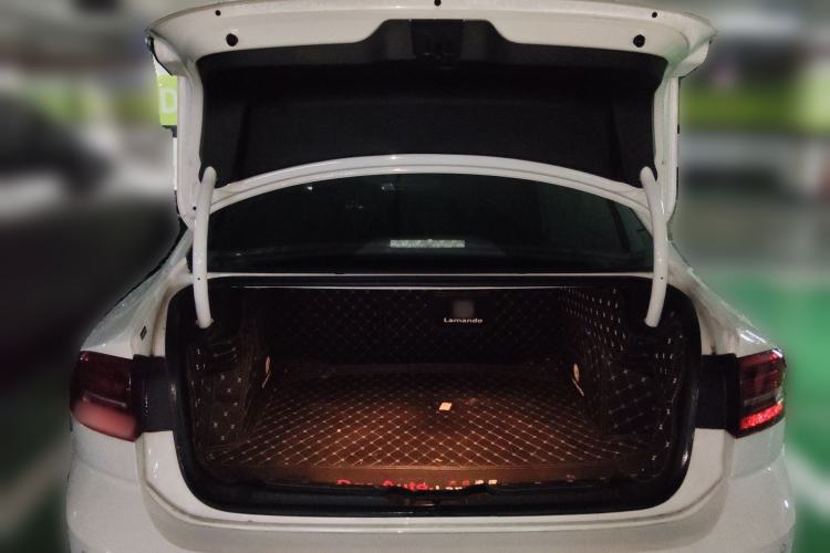 Used Volkswagen Lamando 2021 230TSI DSG Fashion Edition Trunk