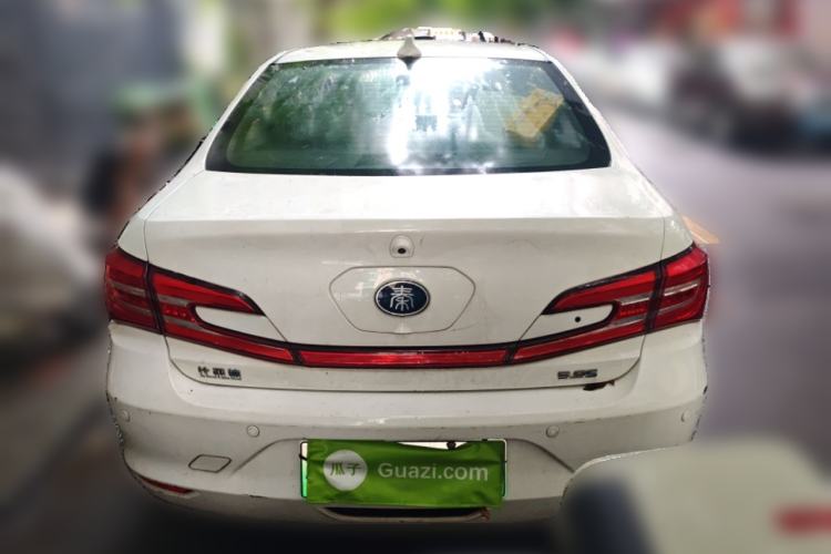 Used BYD Qin New Energy 2017 1.5T Luxury Model
