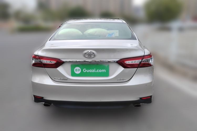 Used Toyota Camry 2019 Revised Version 2.0G Luxury Edition Rear