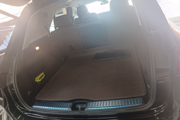 Used Mercedes-Benz GLE 2023 GLE 350 4MATIC Stylish Model
