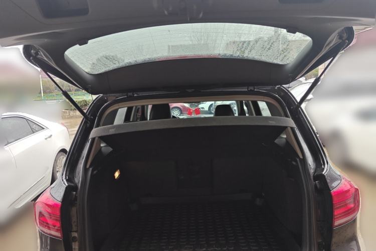 Used Volkswagen Tiguan 2015 1.8TSI Automatic Two-Wheel Drive Comfort Edition Trunk