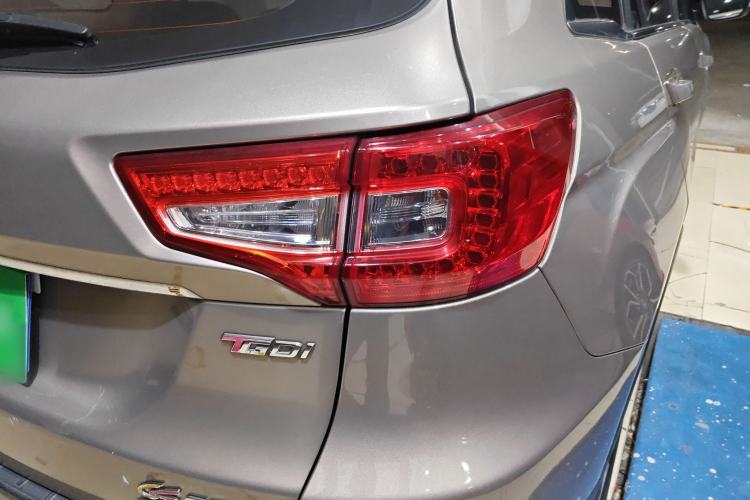 Used Changan CS75 2016 1.5T Manual FENGSHANG Model
