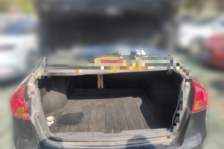 Used Buick Excelle 2013 1.5L Manual Classic Model