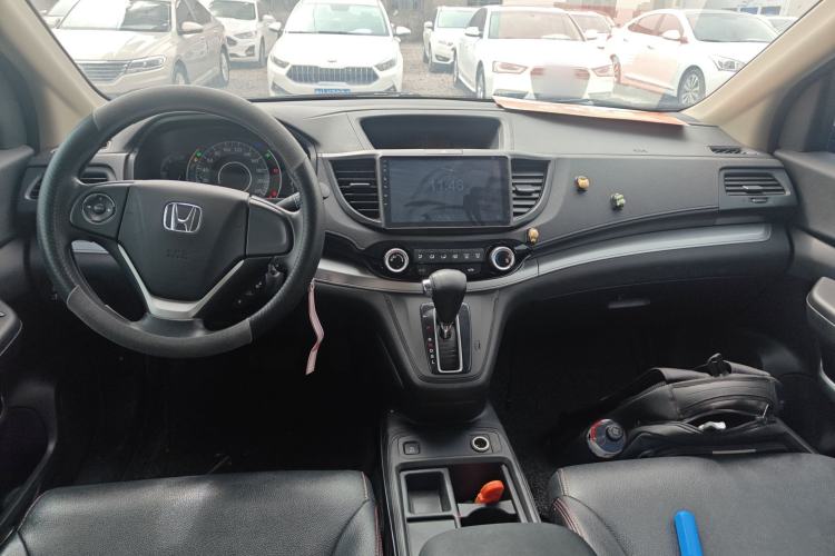 Used Honda CR-V 2016 2.0L Two-Wheel Drive Classic Edition