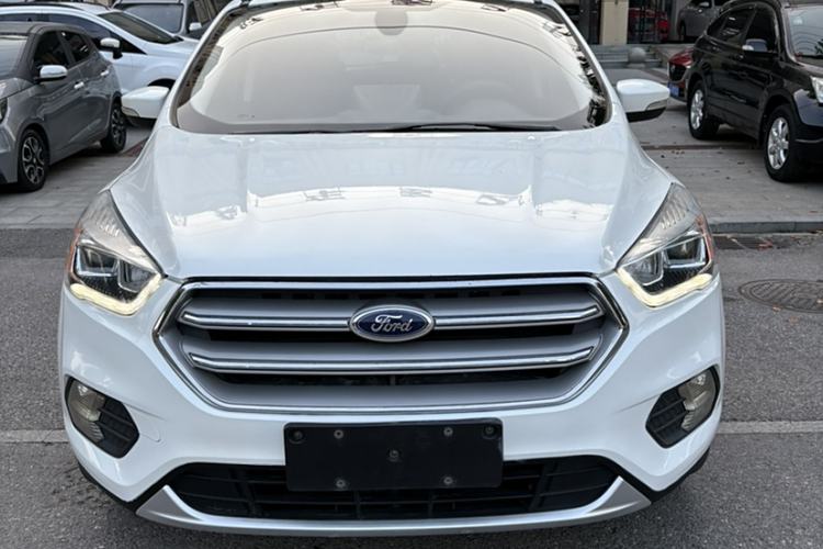 Used Ford Kuga 2018 EcoBoost 180 Two-Wheel-Drive Platinum Edition