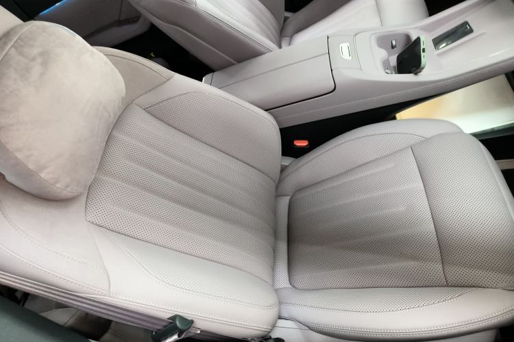 Used ONVO L60 2025 Model—60 kWh Rear-Wheel-Drive Version
